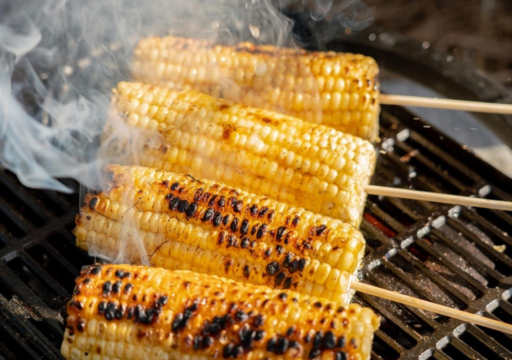Corn on the BBQ: 6 Sweet Parts